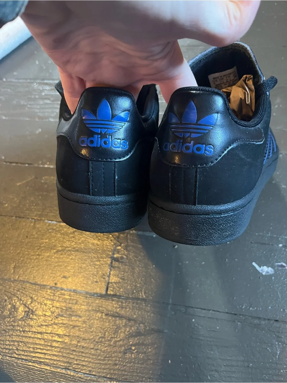 adidas low top